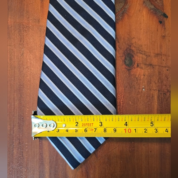 Nordstrom 100% Silk Tie Navy/ Light Blue Diagonal Stripe - Long - Picture 4 of 12